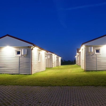 Cuma Camp Villa Sarbinowo Exterior foto