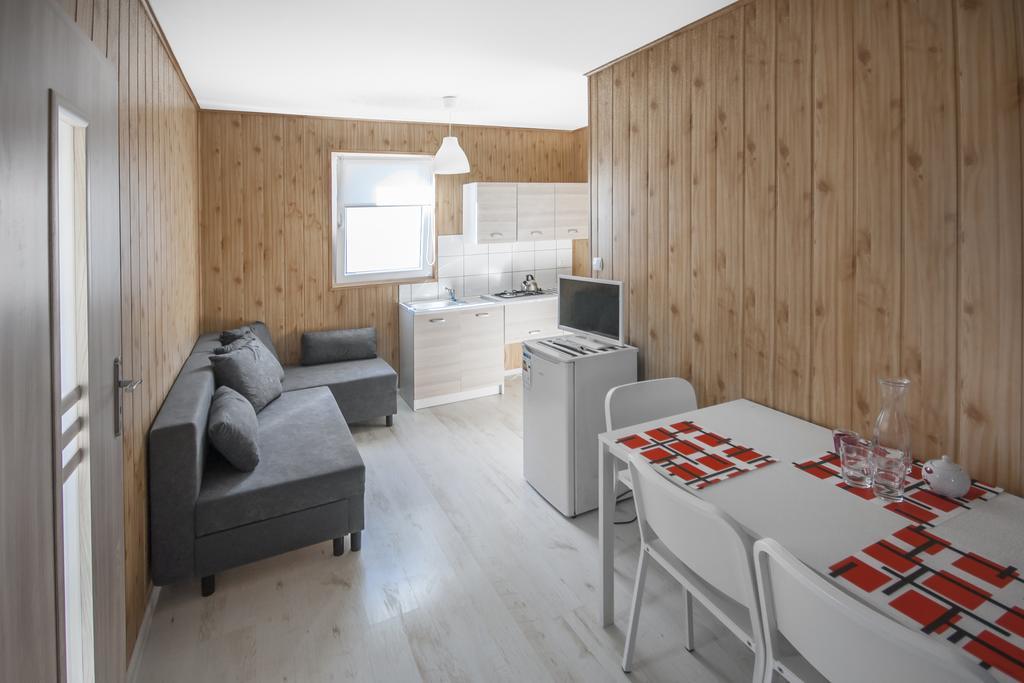 Cuma Camp Villa Sarbinowo Exterior foto