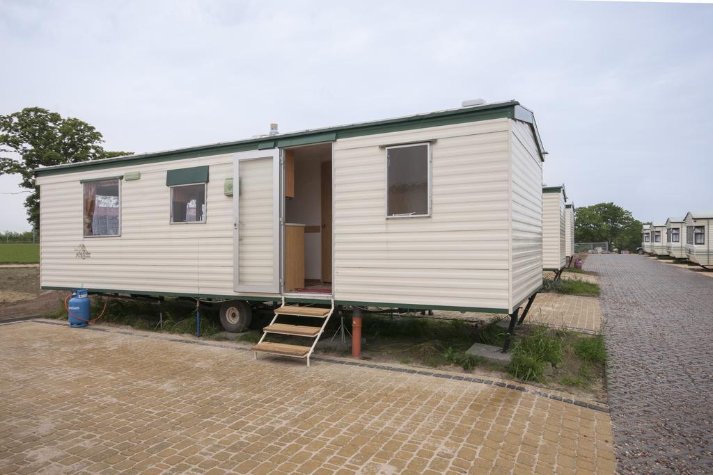 Cuma Camp Villa Sarbinowo Exterior foto
