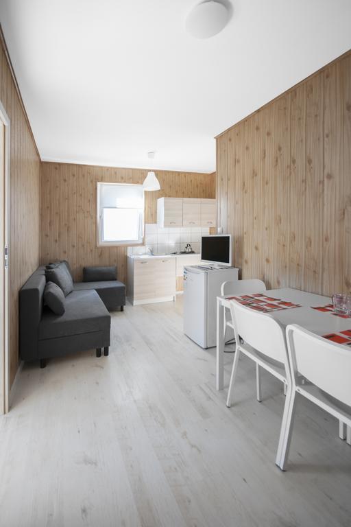 Cuma Camp Villa Sarbinowo Exterior foto